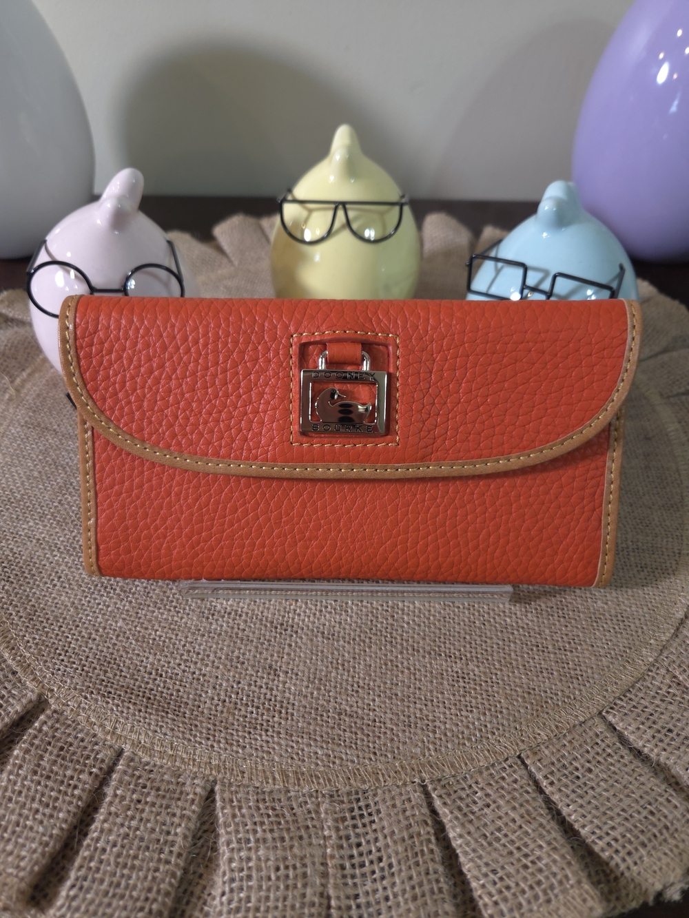NWT Dooney & Bourke Leather Geranium Wallet